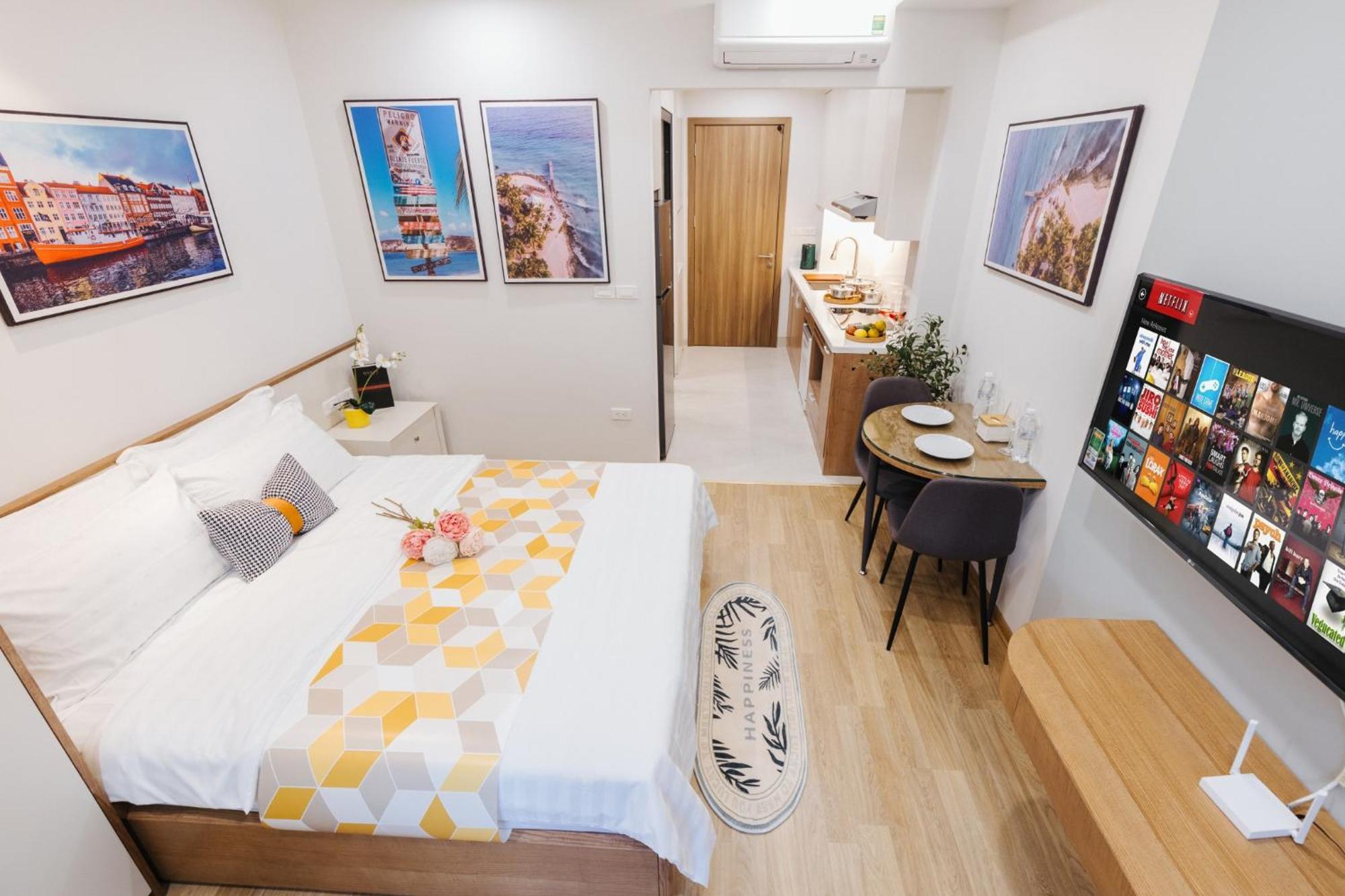 Margaery Boutique Apartment & Skyon9 Rooftop Bar Hanoi Bagian luar foto