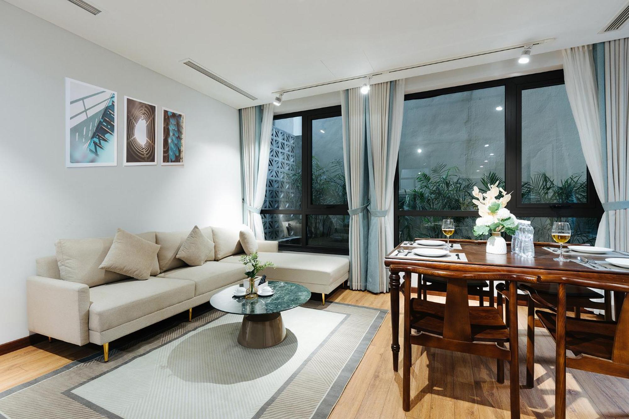 Margaery Boutique Apartment & Skyon9 Rooftop Bar Hanoi Bagian luar foto