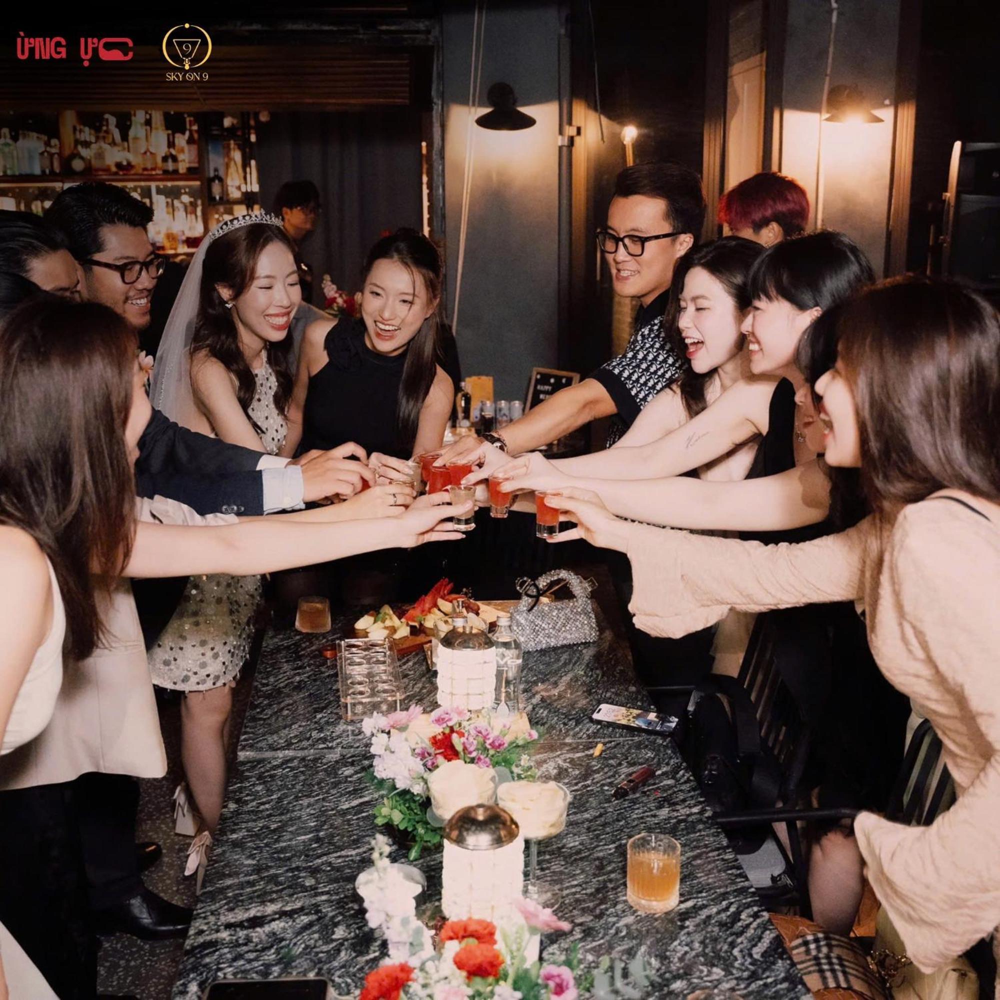 Margaery Boutique Apartment & Skyon9 Rooftop Bar Hanoi Bagian luar foto
